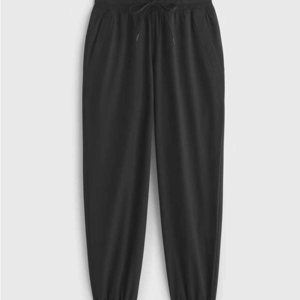 Abercrombie YPB motionTEK Jogger Black Small Short